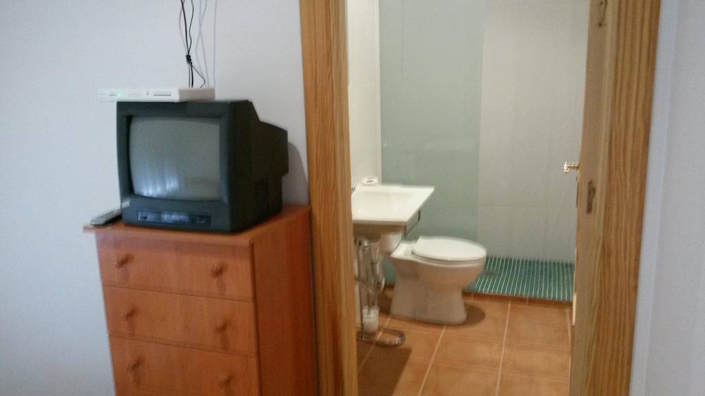 Hostal Virgen Del Pilar 바사 외부 사진