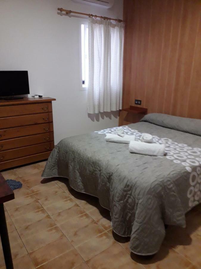 Hostal Virgen Del Pilar 바사 외부 사진